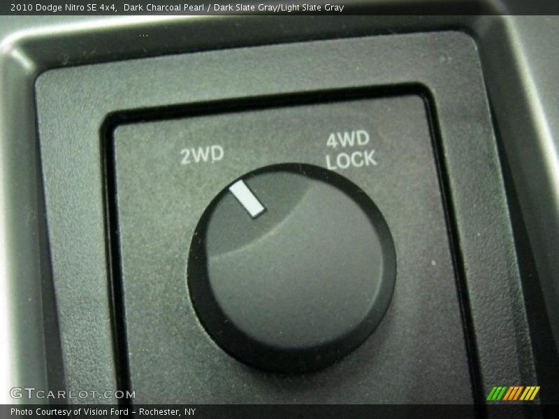 Dark Charcoal Pearl / Dark Slate Gray/Light Slate Gray 2010 Dodge Nitro SE 4x4