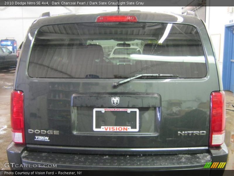 Dark Charcoal Pearl / Dark Slate Gray/Light Slate Gray 2010 Dodge Nitro SE 4x4