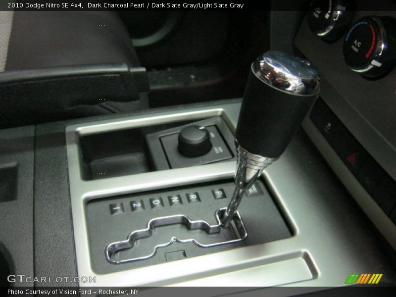 Dark Charcoal Pearl / Dark Slate Gray/Light Slate Gray 2010 Dodge Nitro SE 4x4