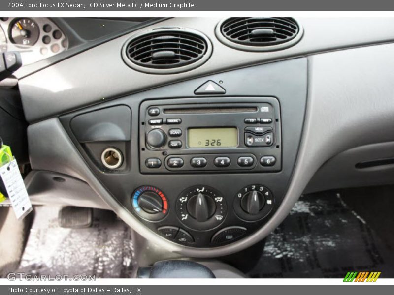 Controls of 2004 Focus LX Sedan