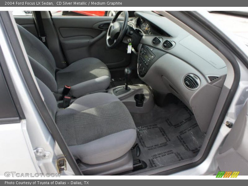  2004 Focus LX Sedan Medium Graphite Interior