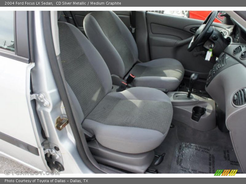  2004 Focus LX Sedan Medium Graphite Interior