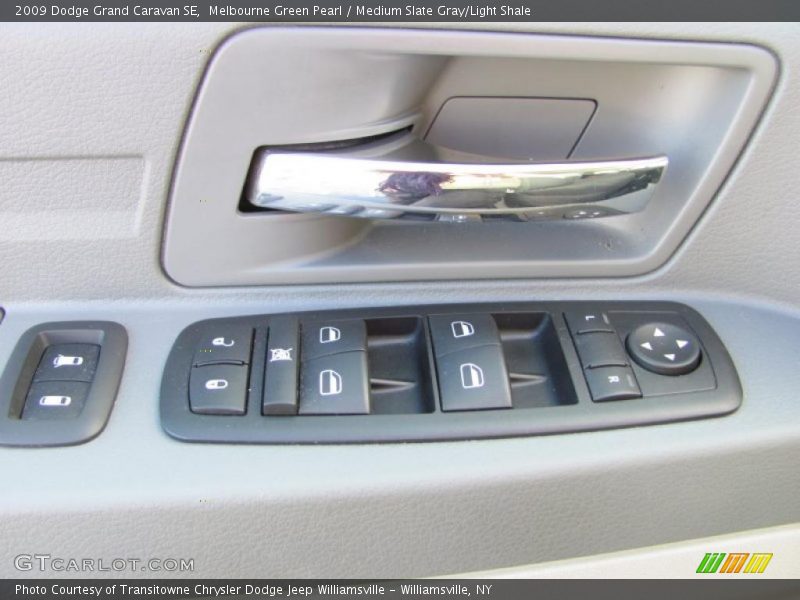 Melbourne Green Pearl / Medium Slate Gray/Light Shale 2009 Dodge Grand Caravan SE