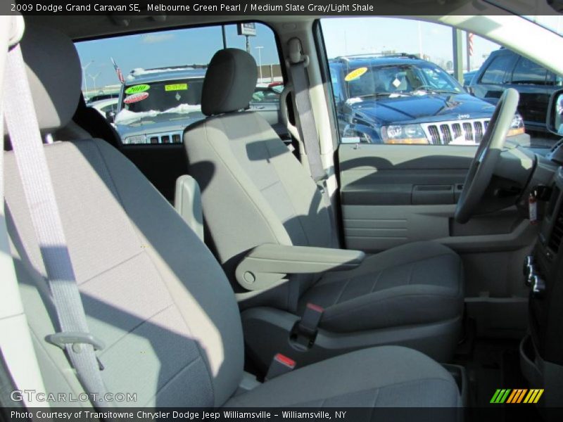 Melbourne Green Pearl / Medium Slate Gray/Light Shale 2009 Dodge Grand Caravan SE