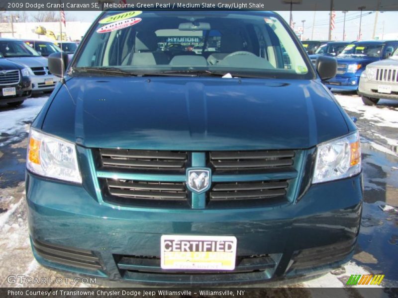Melbourne Green Pearl / Medium Slate Gray/Light Shale 2009 Dodge Grand Caravan SE