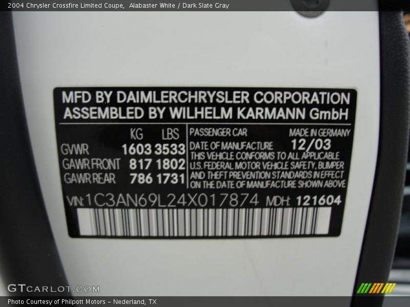 Alabaster White / Dark Slate Gray 2004 Chrysler Crossfire Limited Coupe