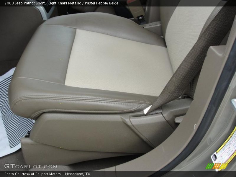 Light Khaki Metallic / Pastel Pebble Beige 2008 Jeep Patriot Sport