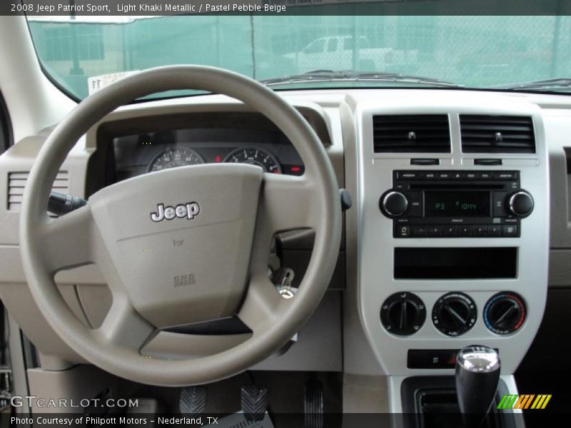 Light Khaki Metallic / Pastel Pebble Beige 2008 Jeep Patriot Sport
