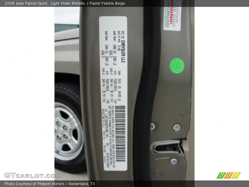 Light Khaki Metallic / Pastel Pebble Beige 2008 Jeep Patriot Sport