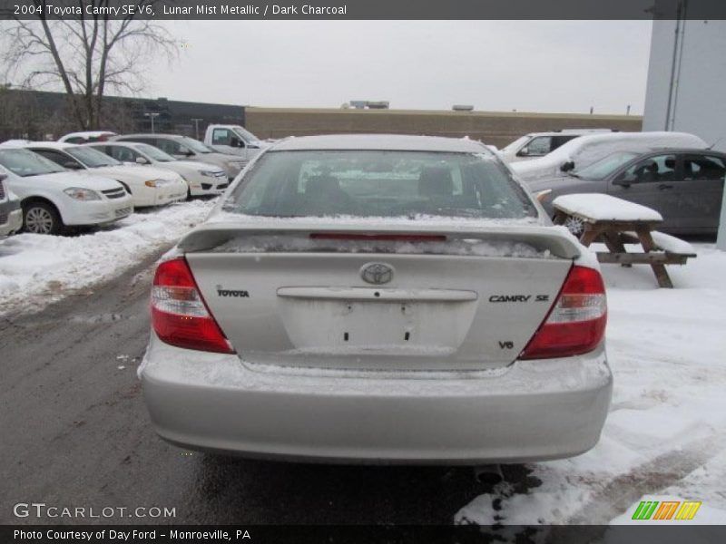 Lunar Mist Metallic / Dark Charcoal 2004 Toyota Camry SE V6