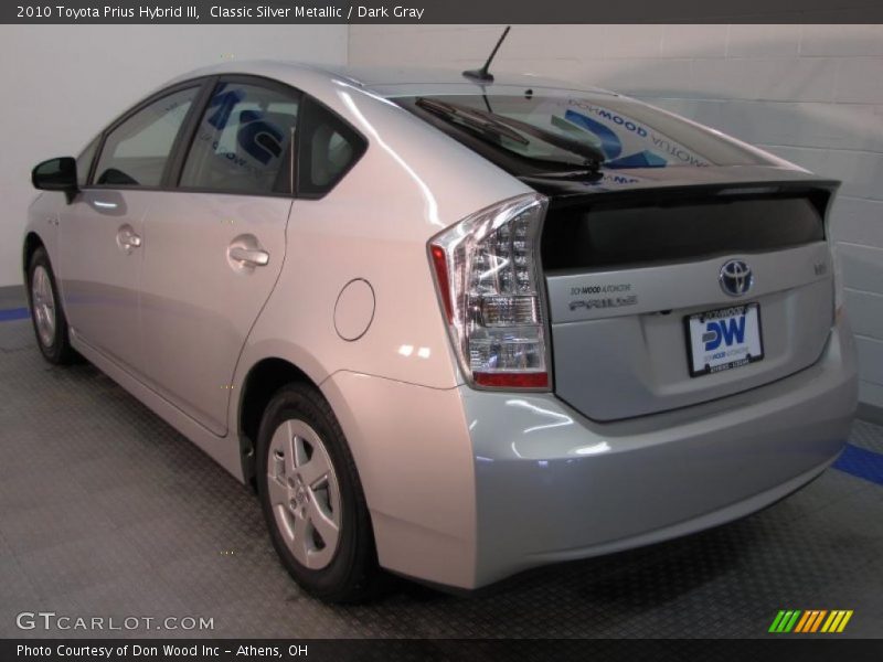 Classic Silver Metallic / Dark Gray 2010 Toyota Prius Hybrid III