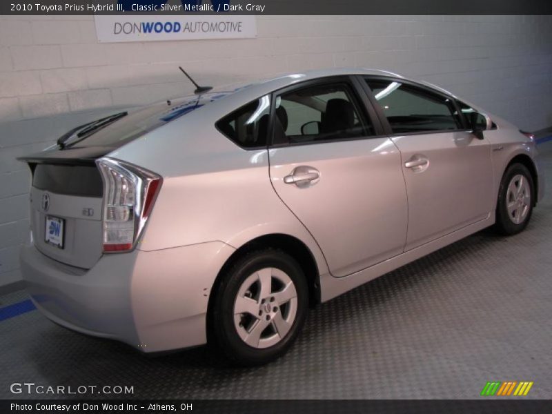 Classic Silver Metallic / Dark Gray 2010 Toyota Prius Hybrid III