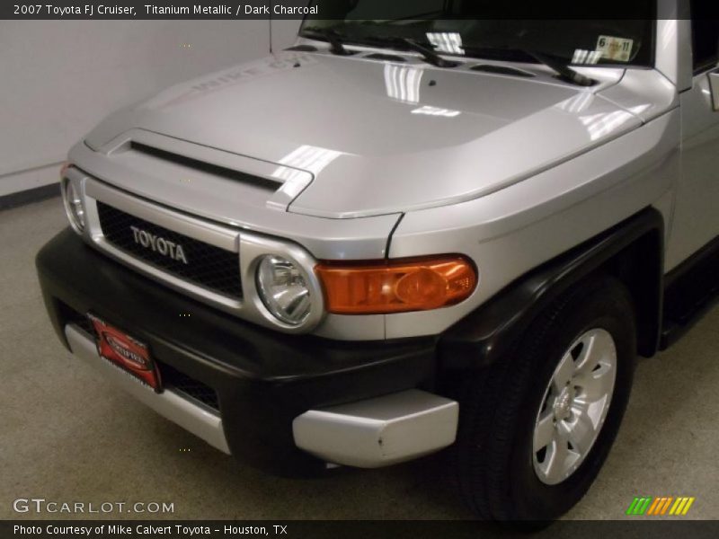 Titanium Metallic / Dark Charcoal 2007 Toyota FJ Cruiser