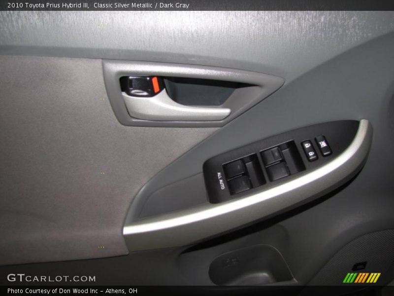 Classic Silver Metallic / Dark Gray 2010 Toyota Prius Hybrid III