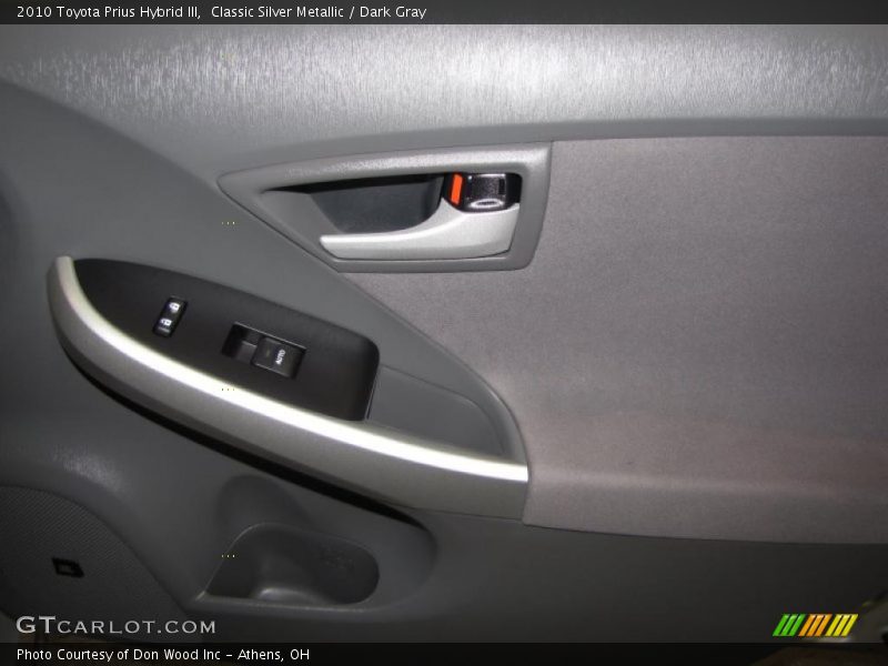 Classic Silver Metallic / Dark Gray 2010 Toyota Prius Hybrid III