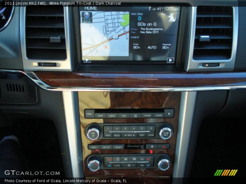 White Platinum Tri-Coat / Dark Charcoal 2011 Lincoln MKZ FWD