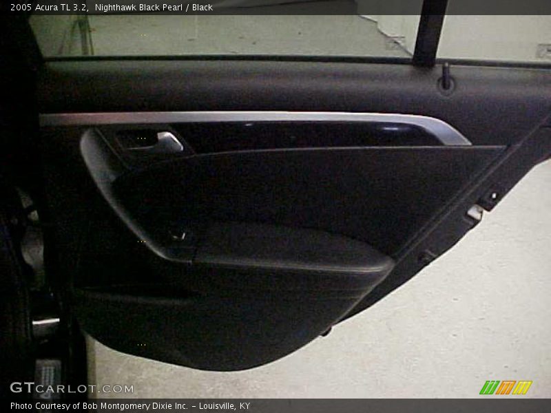 Nighthawk Black Pearl / Black 2005 Acura TL 3.2