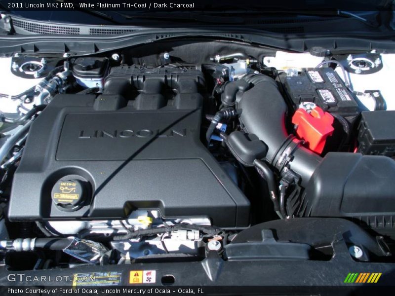 White Platinum Tri-Coat / Dark Charcoal 2011 Lincoln MKZ FWD
