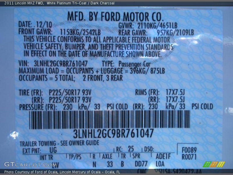 White Platinum Tri-Coat / Dark Charcoal 2011 Lincoln MKZ FWD