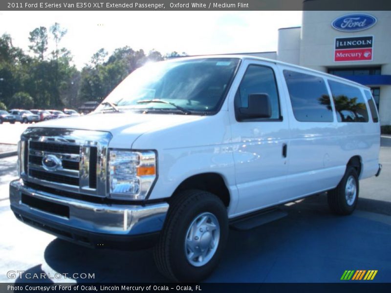 Oxford White / Medium Flint 2011 Ford E Series Van E350 XLT Extended Passenger