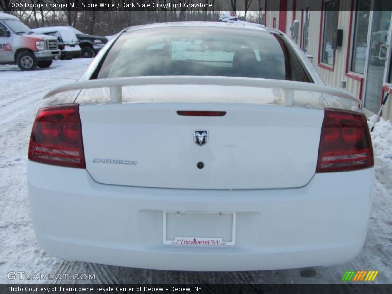 Stone White / Dark Slate Gray/Light Graystone 2006 Dodge Charger SE