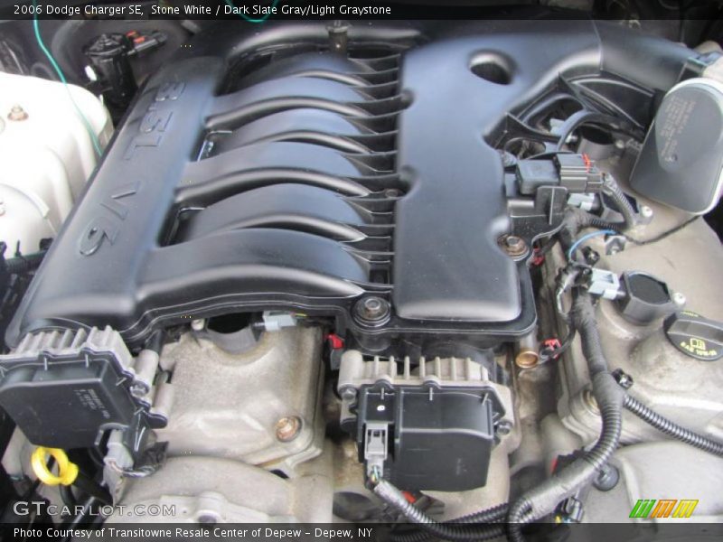 Stone White / Dark Slate Gray/Light Graystone 2006 Dodge Charger SE