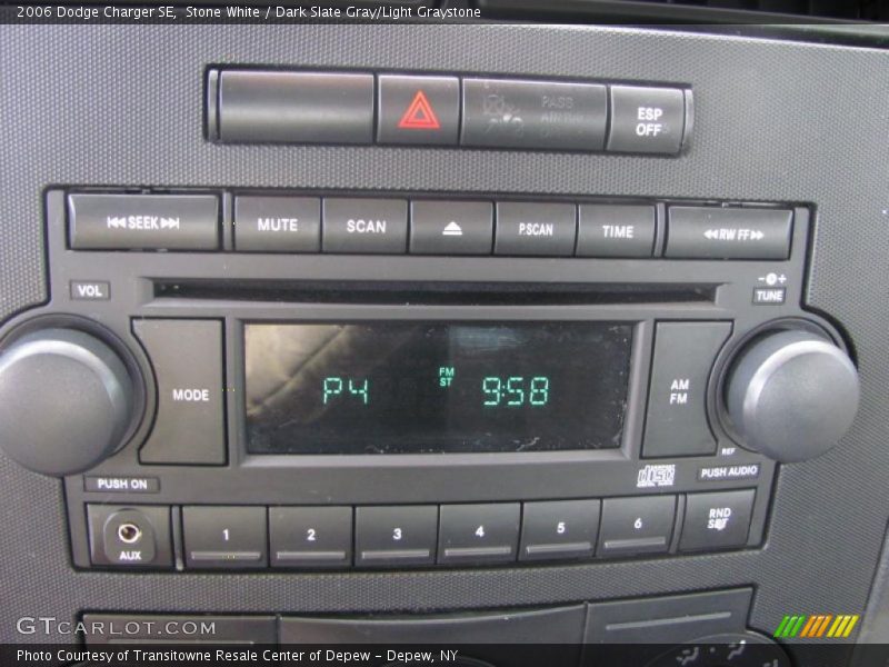 Stone White / Dark Slate Gray/Light Graystone 2006 Dodge Charger SE