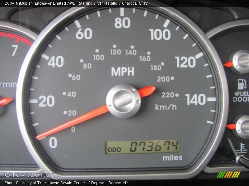 Sterling Silver Metallic / Charcoal Gray 2004 Mitsubishi Endeavor Limited AWD