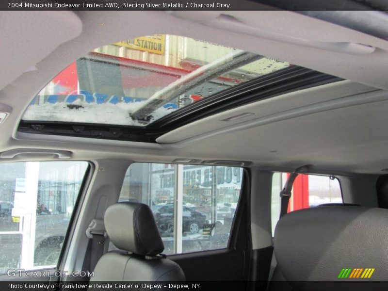 Sterling Silver Metallic / Charcoal Gray 2004 Mitsubishi Endeavor Limited AWD