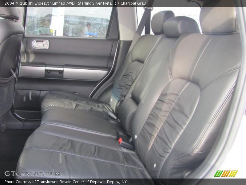 Sterling Silver Metallic / Charcoal Gray 2004 Mitsubishi Endeavor Limited AWD