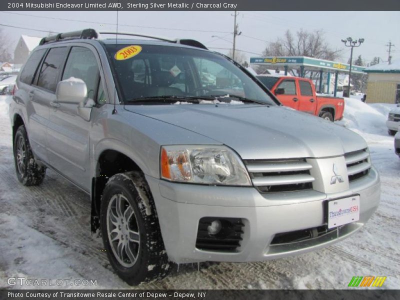 Sterling Silver Metallic / Charcoal Gray 2004 Mitsubishi Endeavor Limited AWD