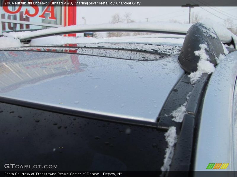 Sterling Silver Metallic / Charcoal Gray 2004 Mitsubishi Endeavor Limited AWD