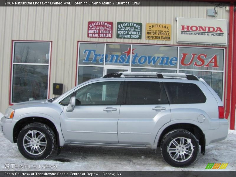 Sterling Silver Metallic / Charcoal Gray 2004 Mitsubishi Endeavor Limited AWD