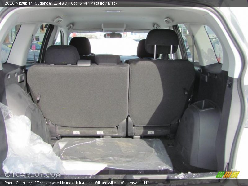 Cool Silver Metallic / Black 2010 Mitsubishi Outlander ES 4WD