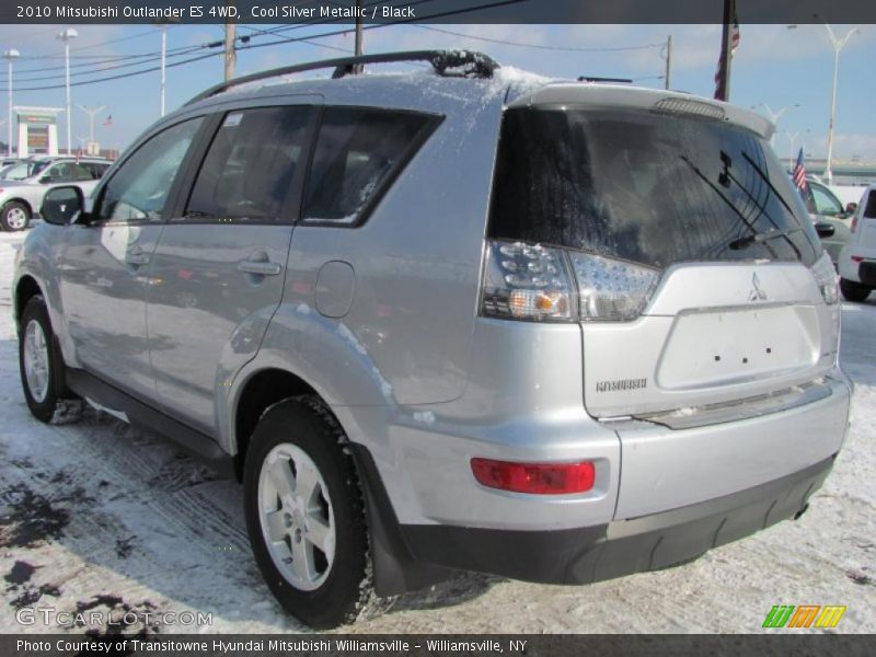Cool Silver Metallic / Black 2010 Mitsubishi Outlander ES 4WD