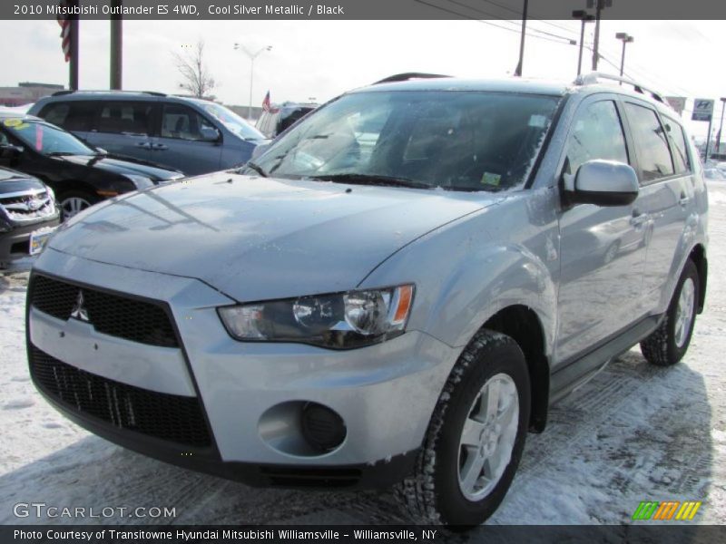 Cool Silver Metallic / Black 2010 Mitsubishi Outlander ES 4WD