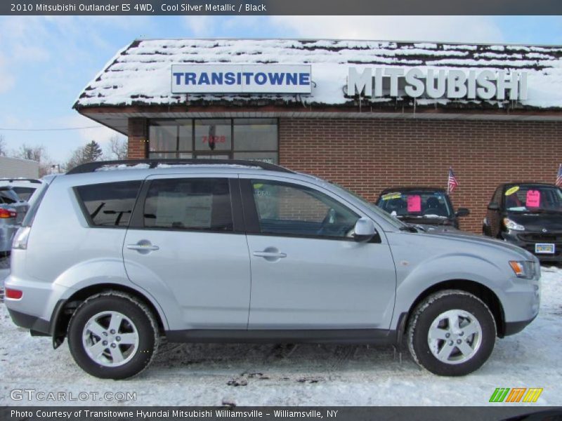 Cool Silver Metallic / Black 2010 Mitsubishi Outlander ES 4WD