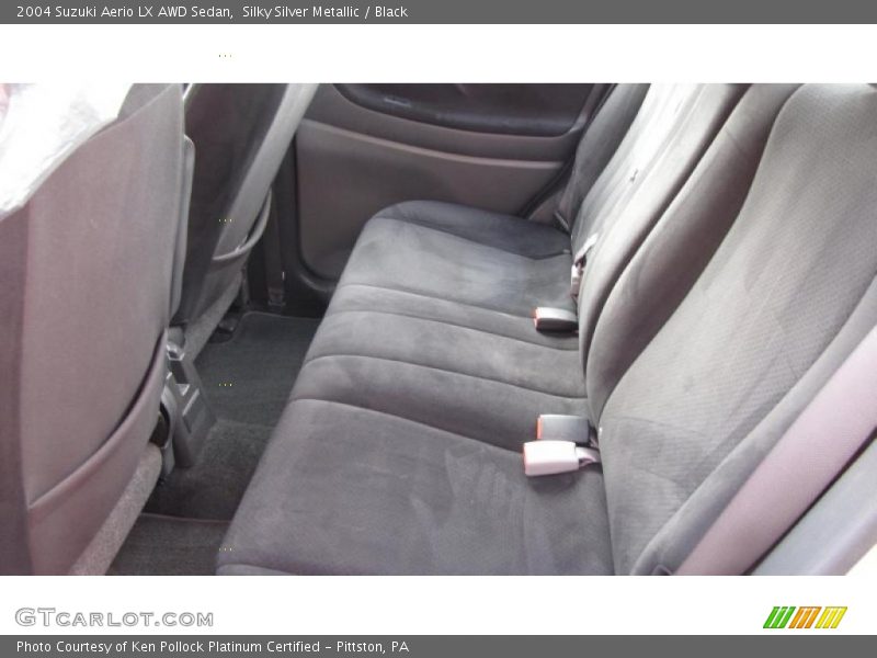Silky Silver Metallic / Black 2004 Suzuki Aerio LX AWD Sedan