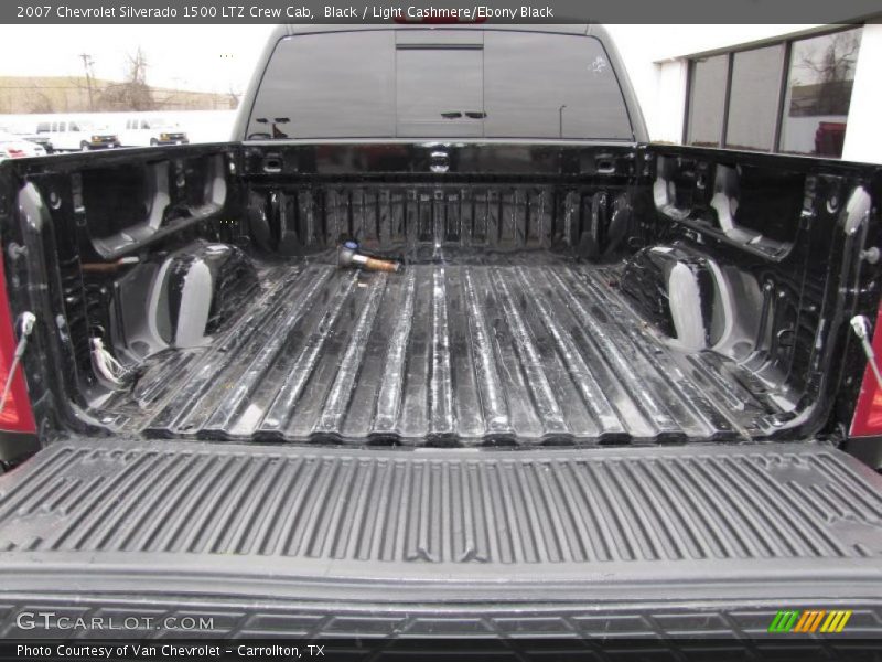 Black / Light Cashmere/Ebony Black 2007 Chevrolet Silverado 1500 LTZ Crew Cab