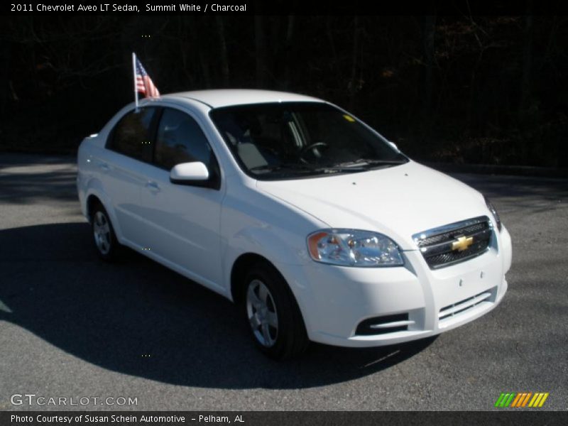 Summit White / Charcoal 2011 Chevrolet Aveo LT Sedan