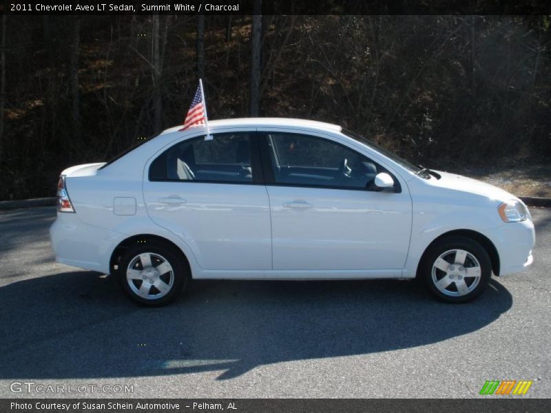Summit White / Charcoal 2011 Chevrolet Aveo LT Sedan