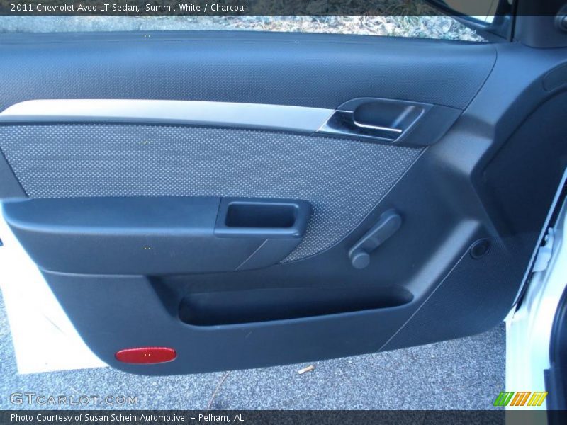 Summit White / Charcoal 2011 Chevrolet Aveo LT Sedan