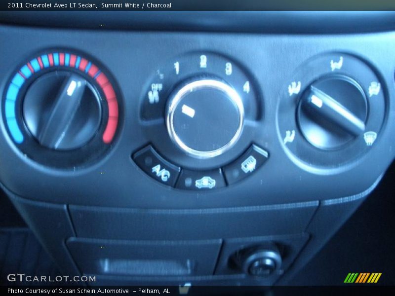 Summit White / Charcoal 2011 Chevrolet Aveo LT Sedan