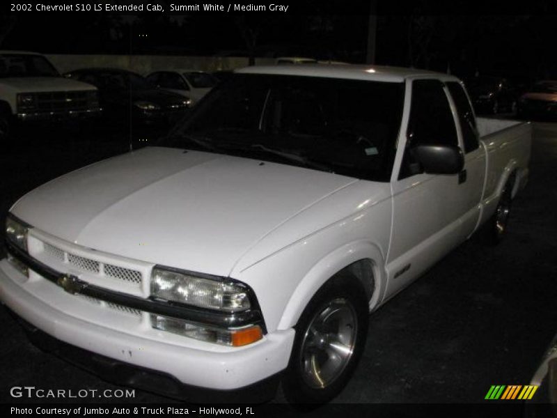 Summit White / Medium Gray 2002 Chevrolet S10 LS Extended Cab