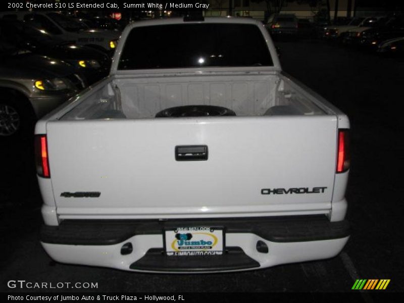 Summit White / Medium Gray 2002 Chevrolet S10 LS Extended Cab