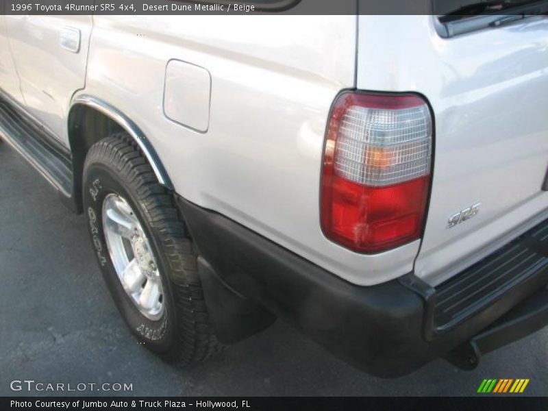 Desert Dune Metallic / Beige 1996 Toyota 4Runner SR5 4x4