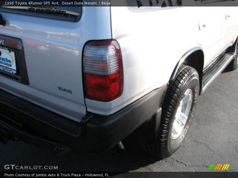 Desert Dune Metallic / Beige 1996 Toyota 4Runner SR5 4x4