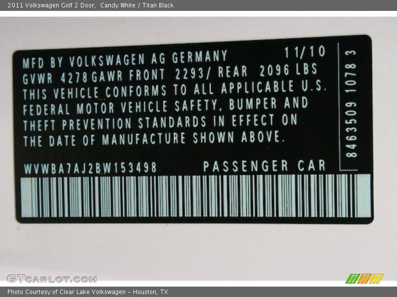 Candy White / Titan Black 2011 Volkswagen Golf 2 Door