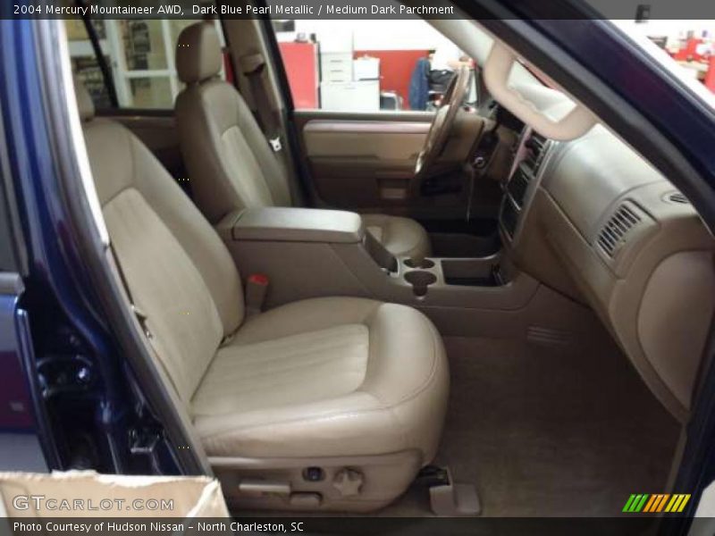 Dark Blue Pearl Metallic / Medium Dark Parchment 2004 Mercury Mountaineer AWD