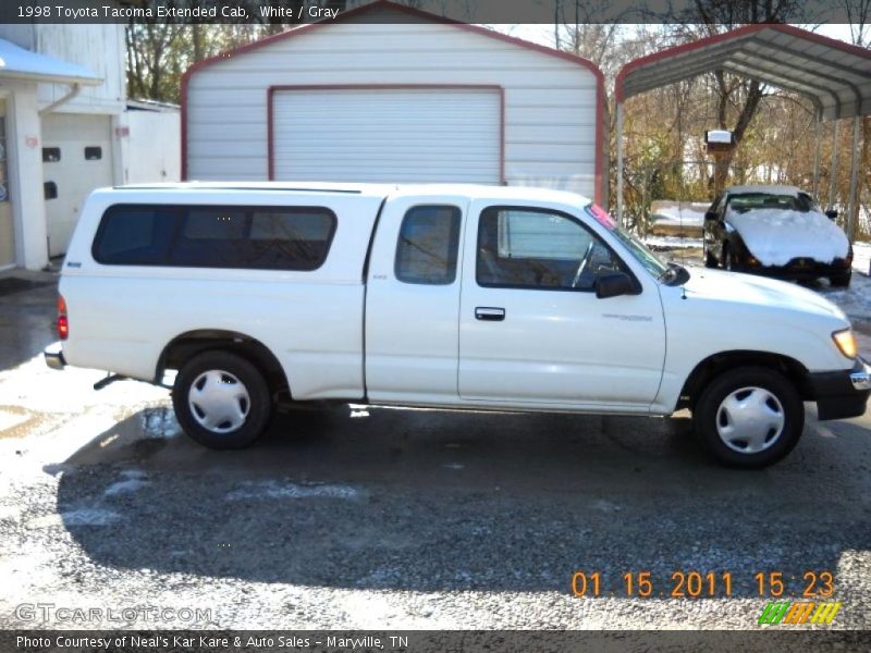 White / Gray 1998 Toyota Tacoma Extended Cab